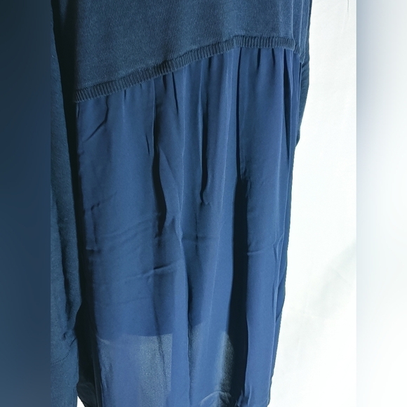 NWT DG2 Diane Gilman Women's XL Navy Turtleneck Lightweight Sweater SHEER BACK - Picture 4 of 5